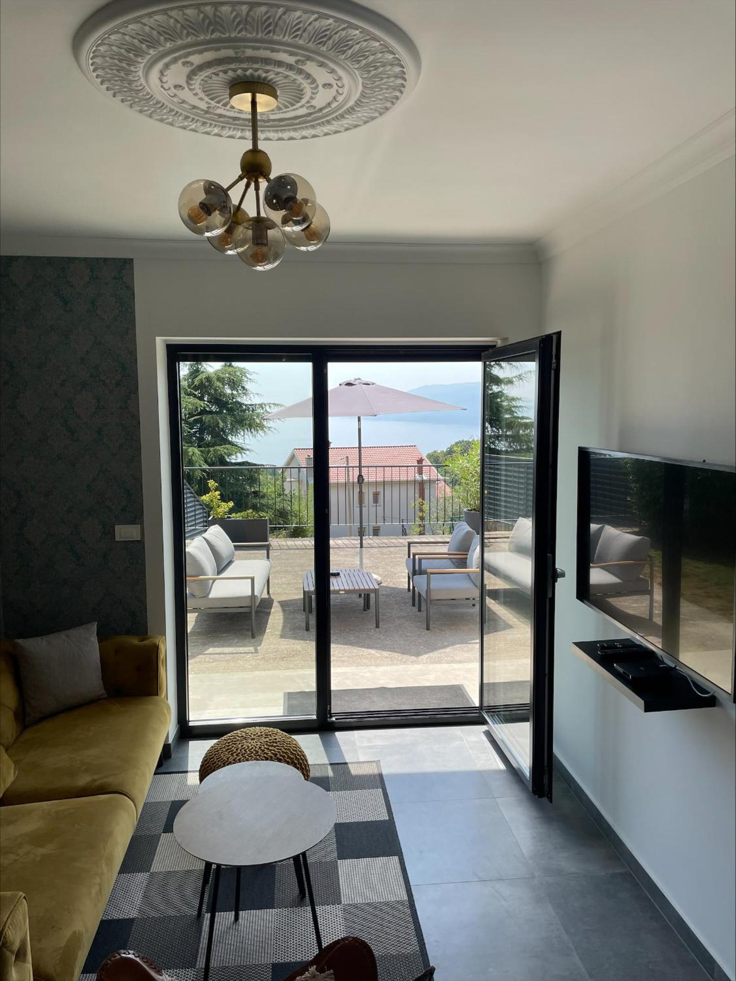 Apartments Alba Chiara คาสตาฟ ภายนอก รูปภาพ