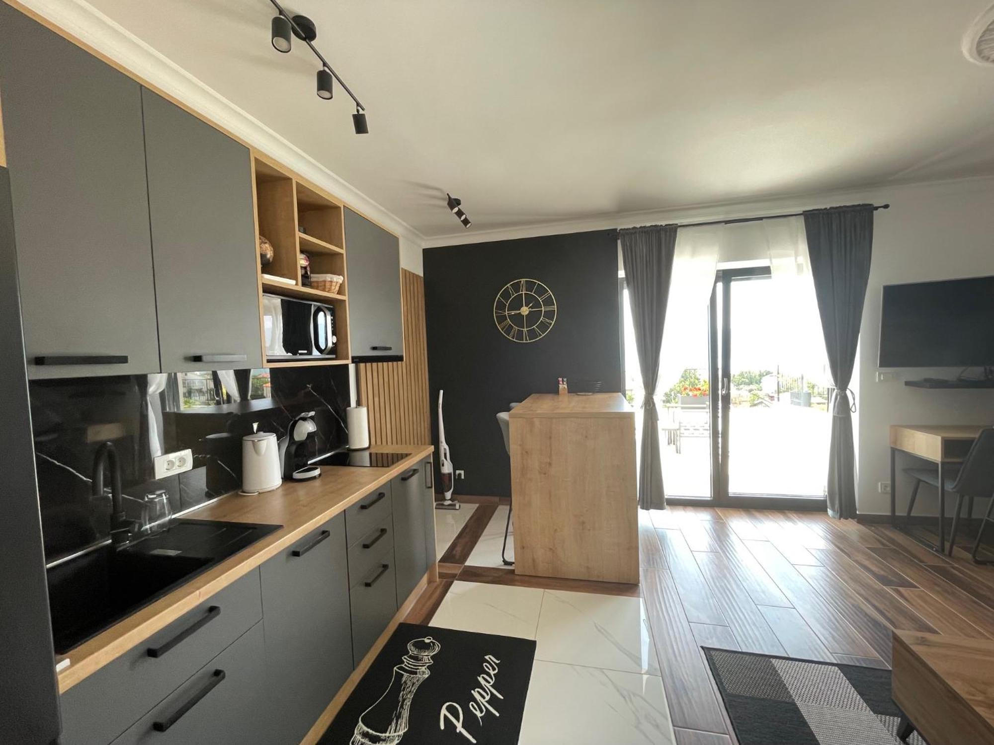 Apartments Alba Chiara คาสตาฟ ภายนอก รูปภาพ